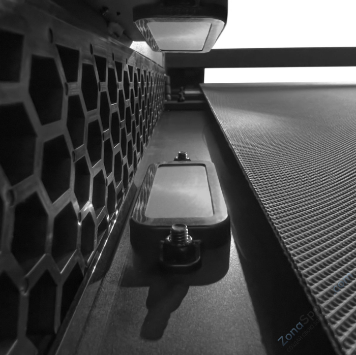 Беговая дорожка Titanium Masters Maglev M220 Беговая дорожка Titanium Masters Maglev M220