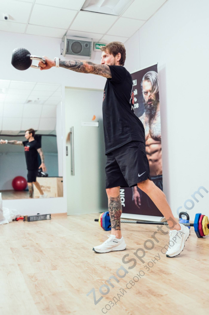 Гиря 24 кг с хромированной ручкой полиуретановая (CPU) FT-KB-CPU-24 Гиря 24 кг с хромированной ручкой полиуретановая (CPU) FT-KB-CPU-24