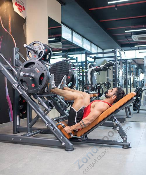 Жим ногами под углом 45 на свободных весах Realleader FM-1024D